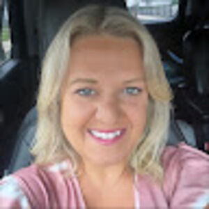 Meet your Posher, Tiffany